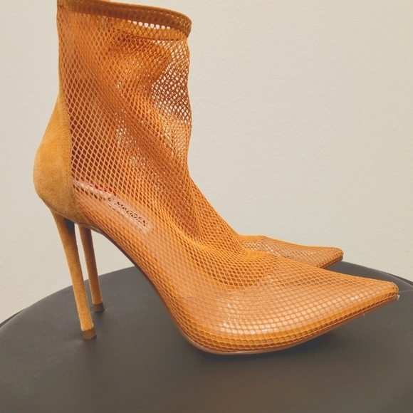Steve Madden Vielo Mesh Suede Point Heel Booties Sz 6 - Picture 1 of 13